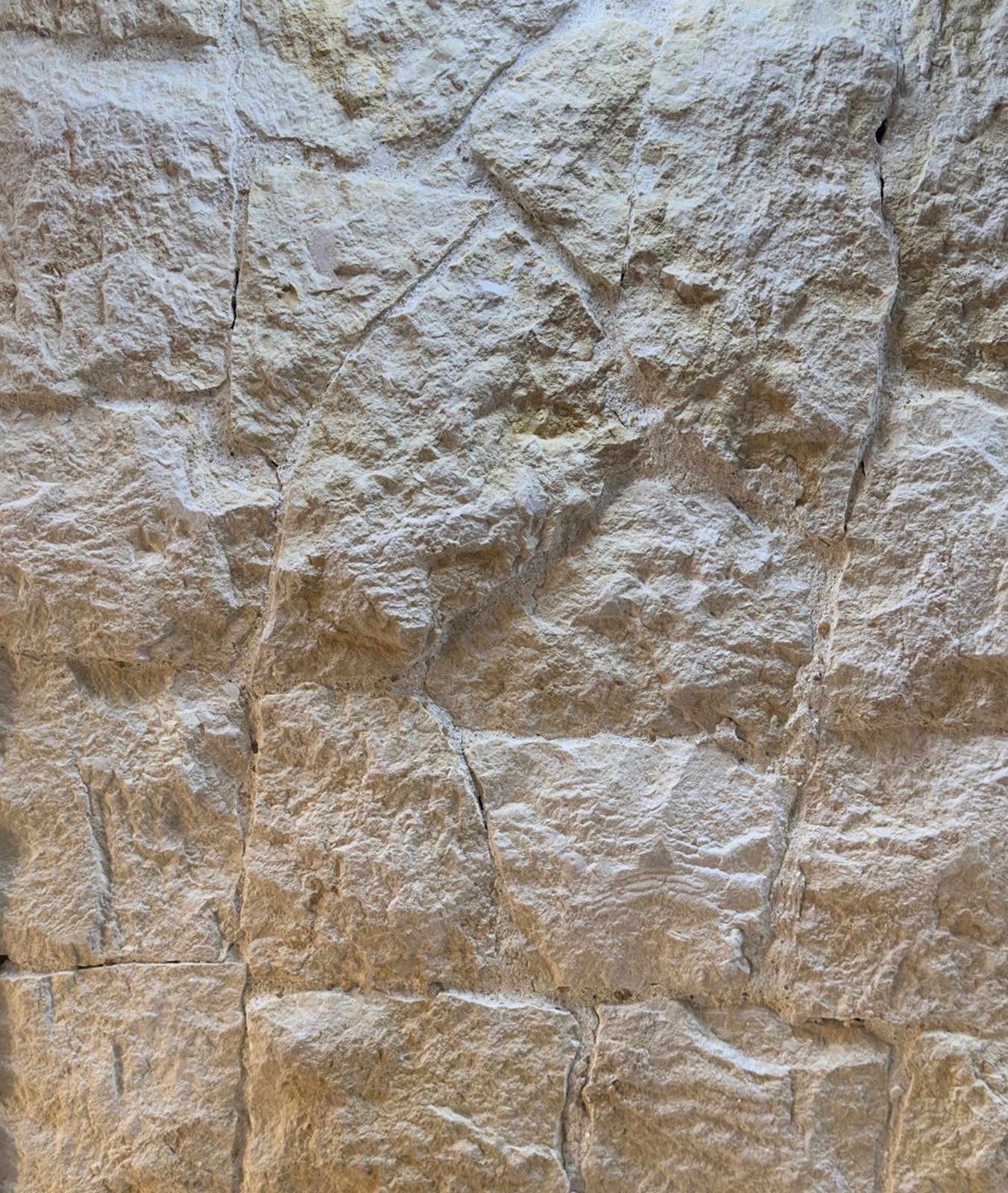 Rock & Split Face whatsapp image 2024 02 21 at 3.0 2.jpg