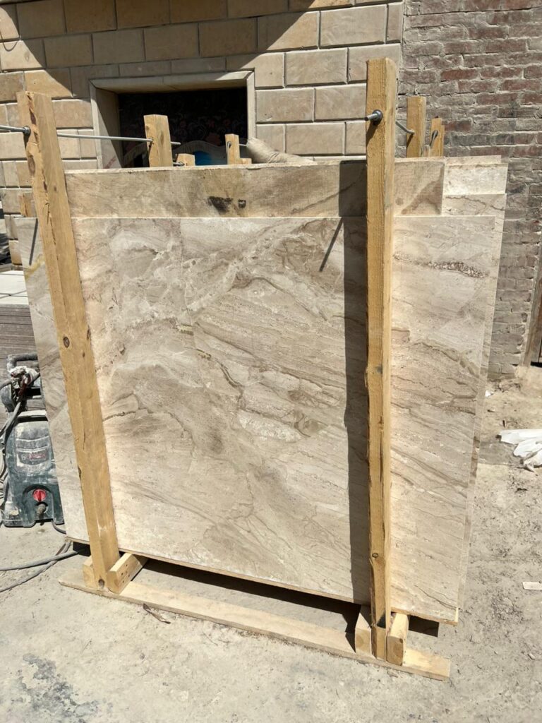 Packing df13cb8b 7708 4e55 95a6 6b20f28d6584