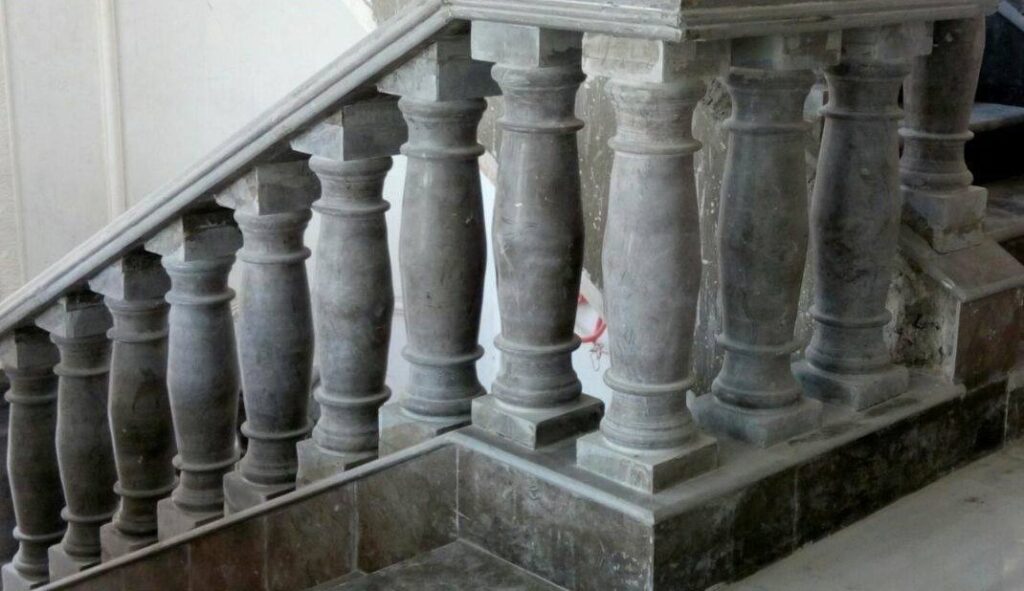 رخام برامق ملى براون و ملى جراى