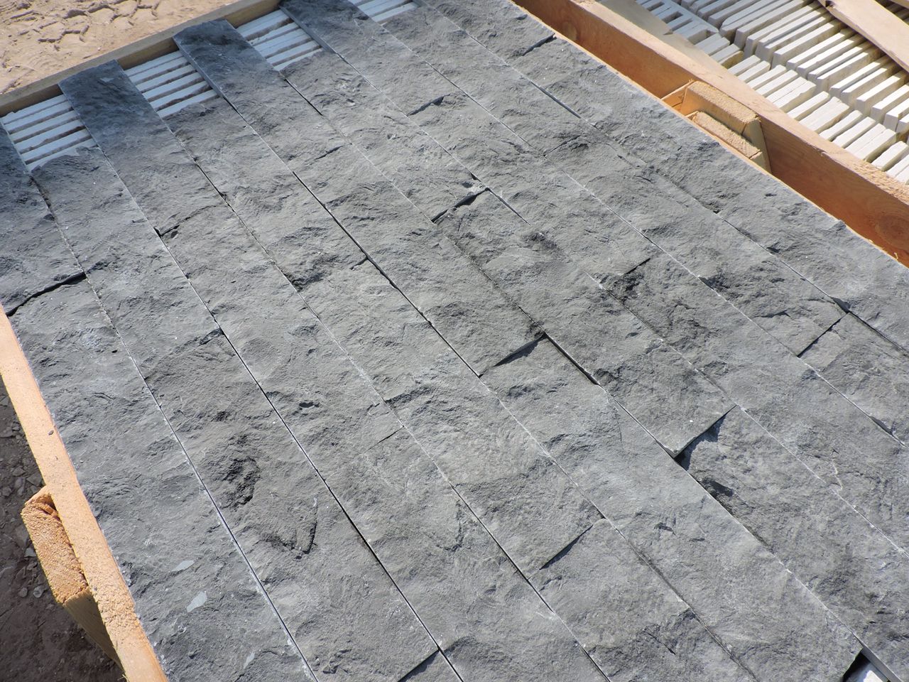 Rock & Split Face whatsapp image 2025 11 30 at 11.46.39 (1)