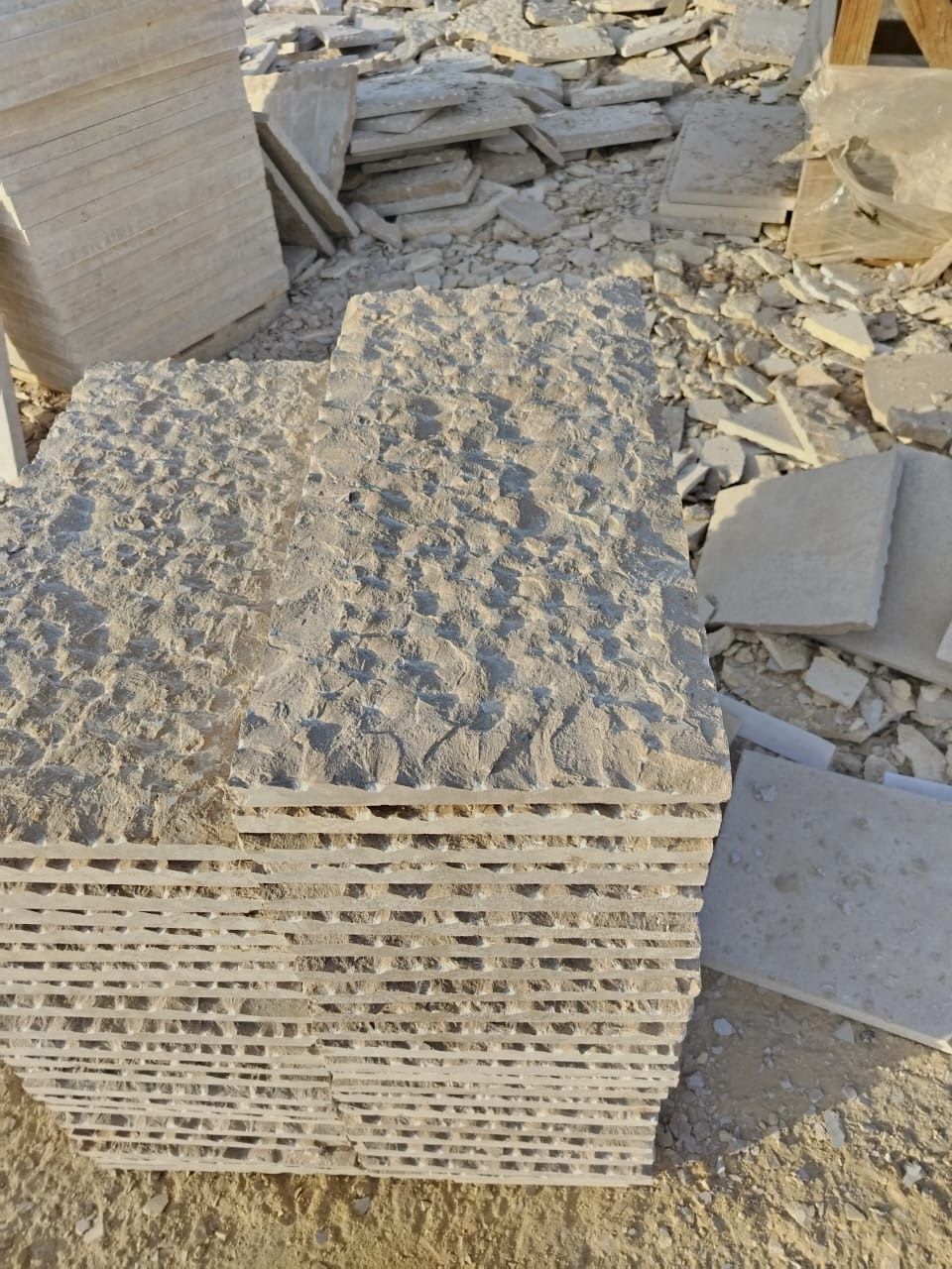 Rock & Split Face whatsapp image 2025 11 30 at 11.46.39 (3)